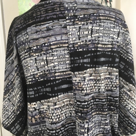 New Directions Blouse Size S - Picture 3 of 5